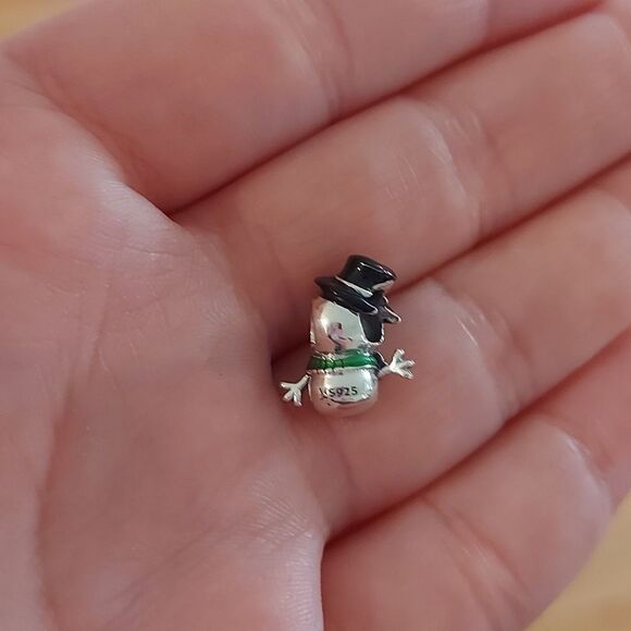 925 Sterling Silver Snowman Charm - Picture 7 of 7